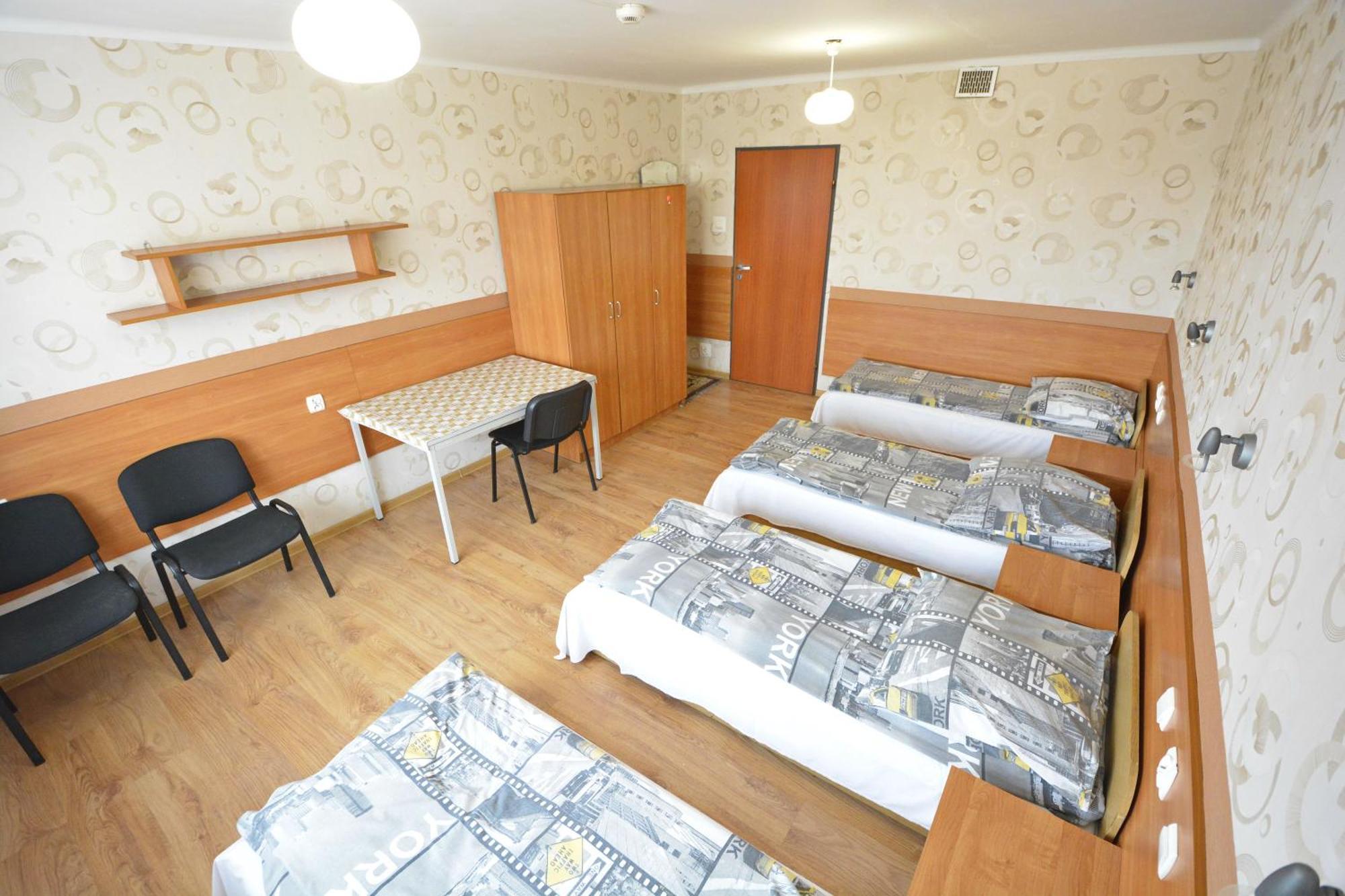 Twoj Hostel Руда-Слёнска Экстерьер фото