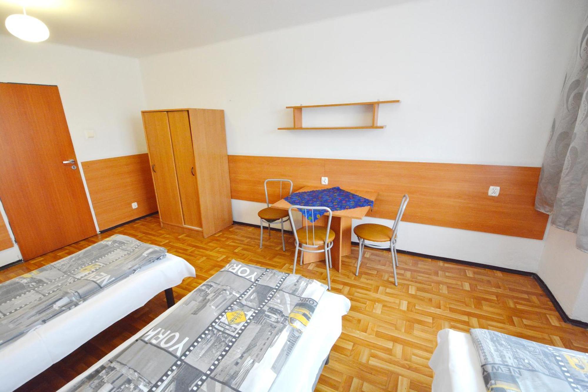 Twoj Hostel Руда-Слёнска Экстерьер фото